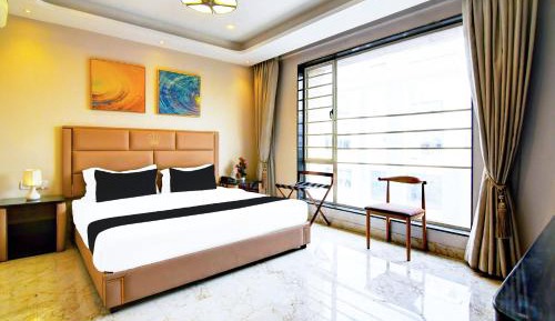 Deluxe Double or Twin Room
