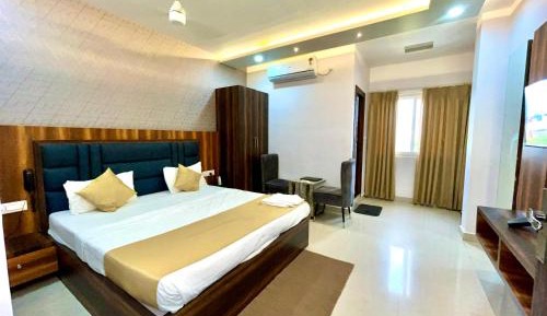 Deluxe King Room