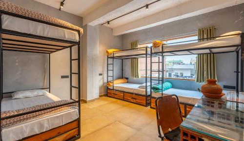 Bed in 6-Bed Mixed Dormitory Room