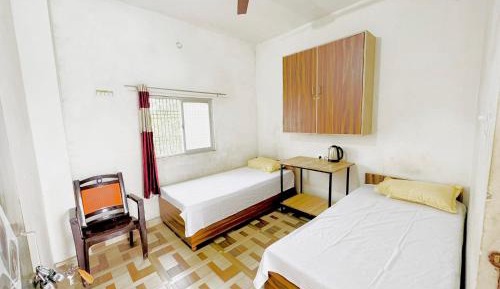 Double Room with Shared Bathroom