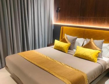 Executive Triple Room