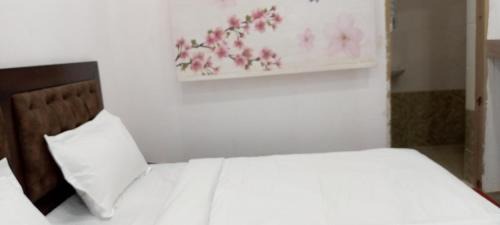 Mixed Dormitory Room