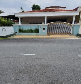 Five-Bedroom House