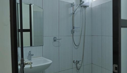 Double or Twin Room with Private Bathroom