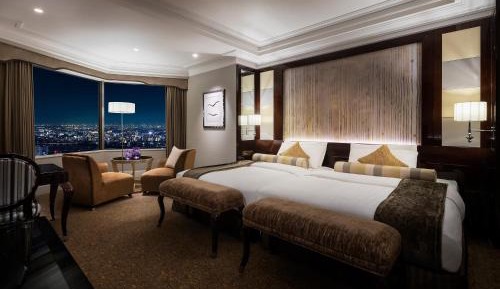 Club Superior Twin Room with Lounge Access - Non-Smoking