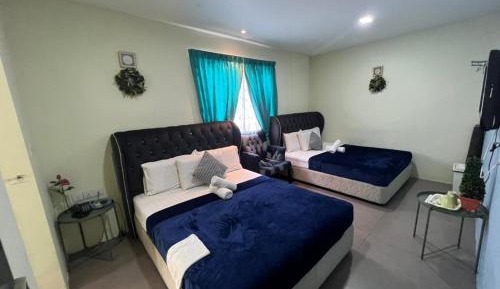 Family Room (4 Adults)