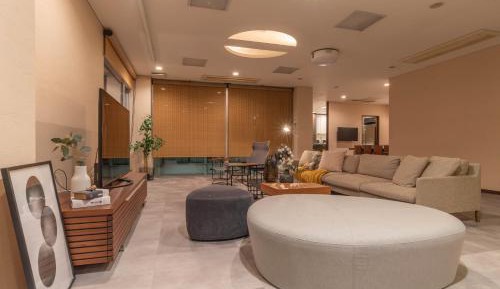 Luxury Suite