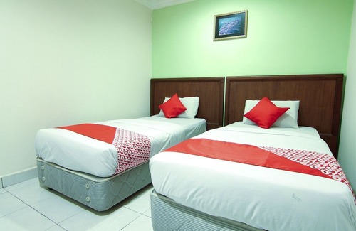 Batu Caves Hotel | OYO 1002 Hotel Sahara Inn Batu Caves