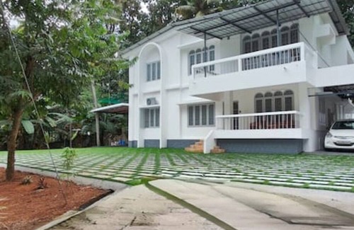 Kottayam House | Genesis Spaces non ac 2 guests Kottayam