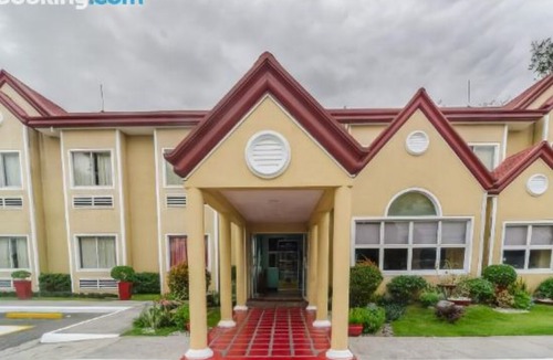 Tarlac Hotel | Microtel by Wyndham Tarlac