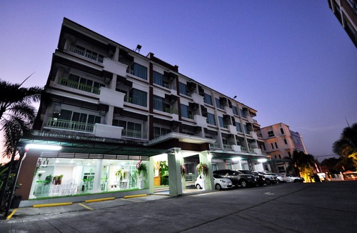 Ratsada Hotel | Omsaga Phuket Hotel