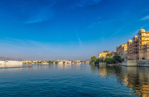 Udaipur City Centre Hotel | Hotel Vinayakam