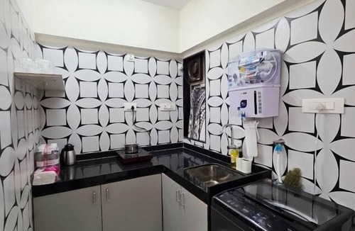 Kurla West Apartment | 1Bhk Service Apartment In BKC Crown - 1208 By Florastays