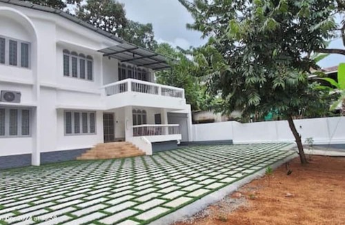 Kottayam House | Genesis Spaces Upper AC 4 Guests
