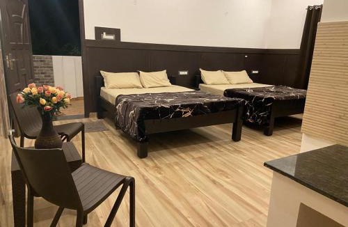 Kodaikanal Bed & Breakfast | RR Holiday Inn