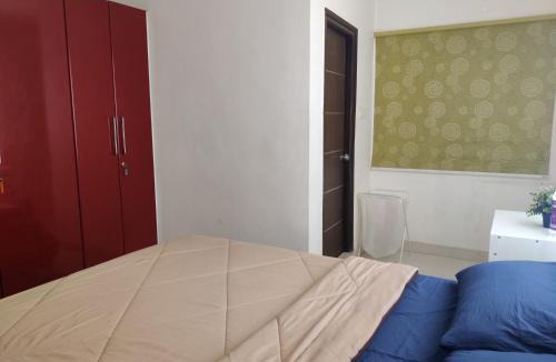 HITEC City House | Comfortable room with free wifi in city center