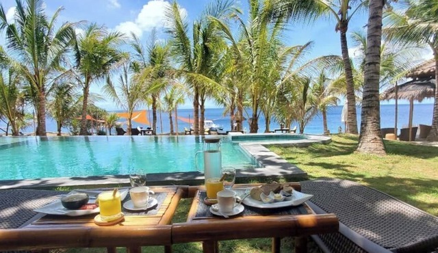U Story Resort