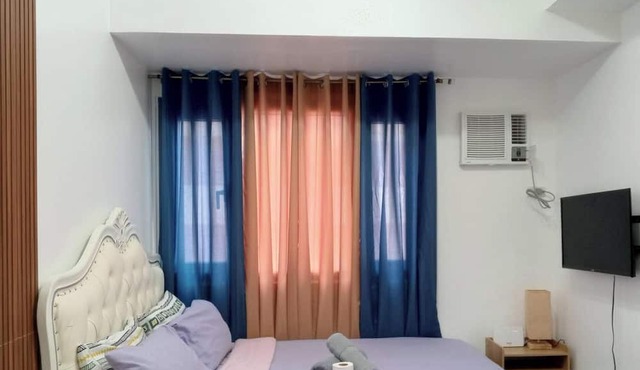Grand Riviera Suites – Manila Bay Stay