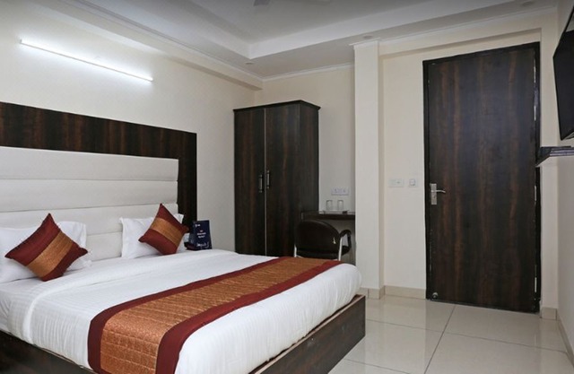 Hotel Paramount