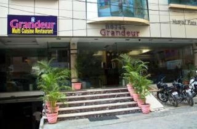 Hotel Grandeur