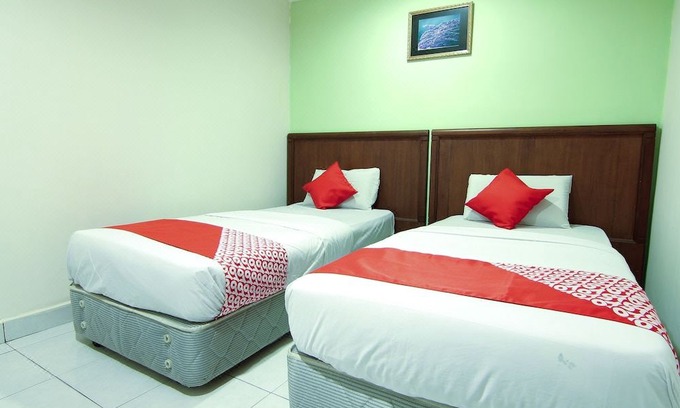 Batu Caves Hotel | OYO 1002 Hotel Sahara Inn Batu Caves